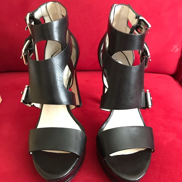 Michael Kors Shoes - Beautiful Michael Kors heels! Sexy!